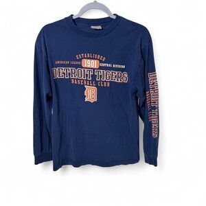 Detroit Tigers navy long sleeve shirt #MLB #baseball